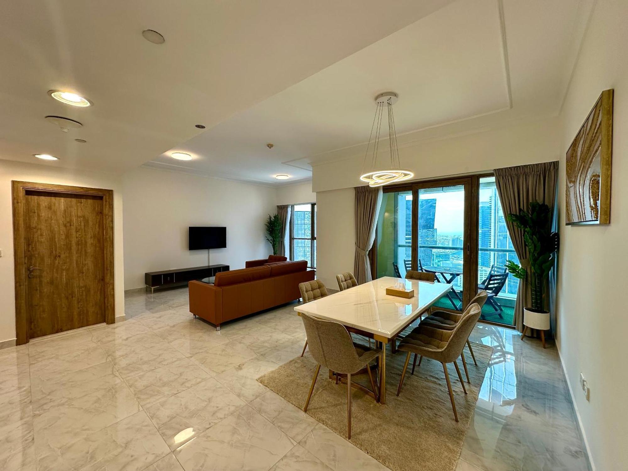 Apartment Lux I Executive Tower I Ocean View Dubai