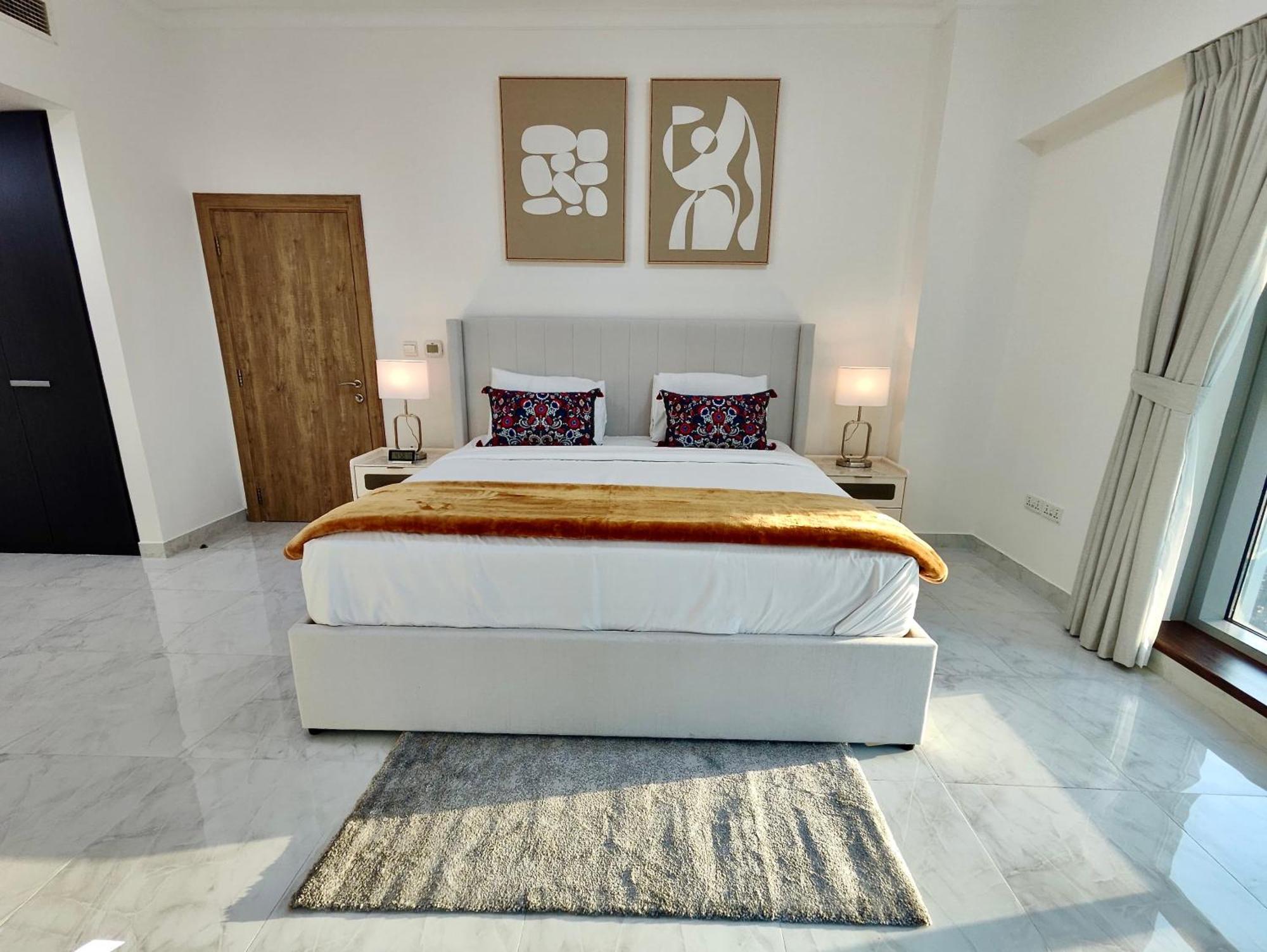 Lux I Executive Tower I Ocean View