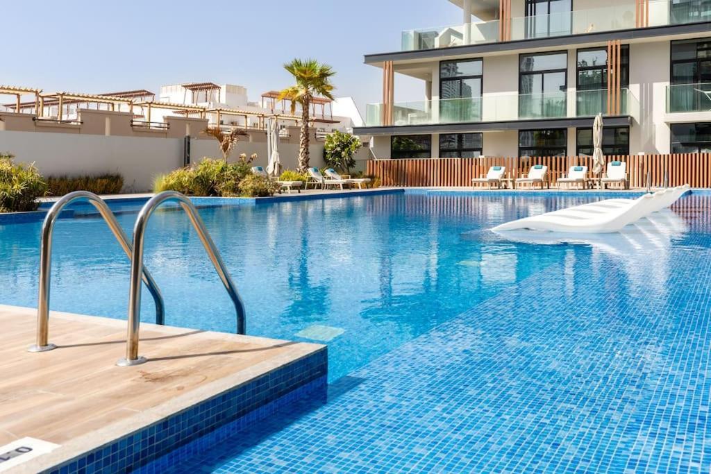 Waves - Ideal Retreat, Elegant In Oxford 212 Dubai