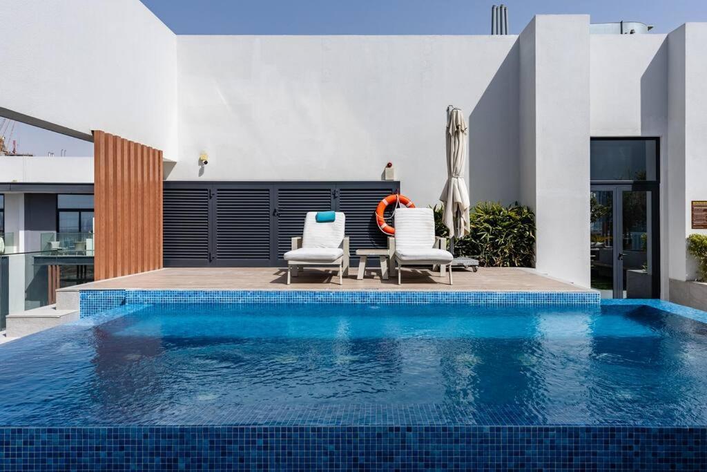 Waves - Ideal Retreat, Elegant In Oxford 212 * Dubai
