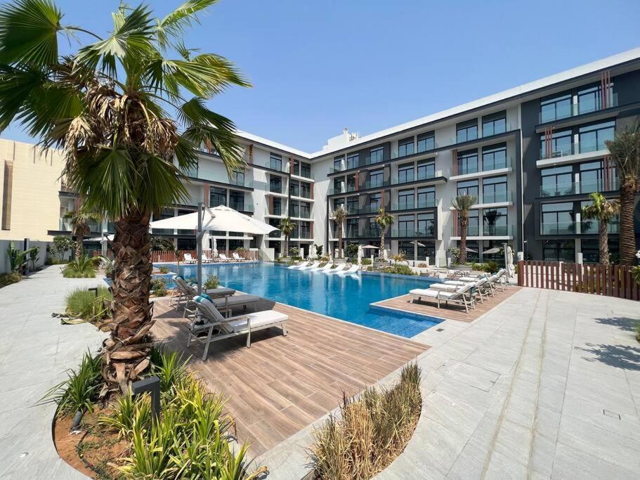 Waves - Ideal Retreat, Elegant In Oxford 212 * Dubai