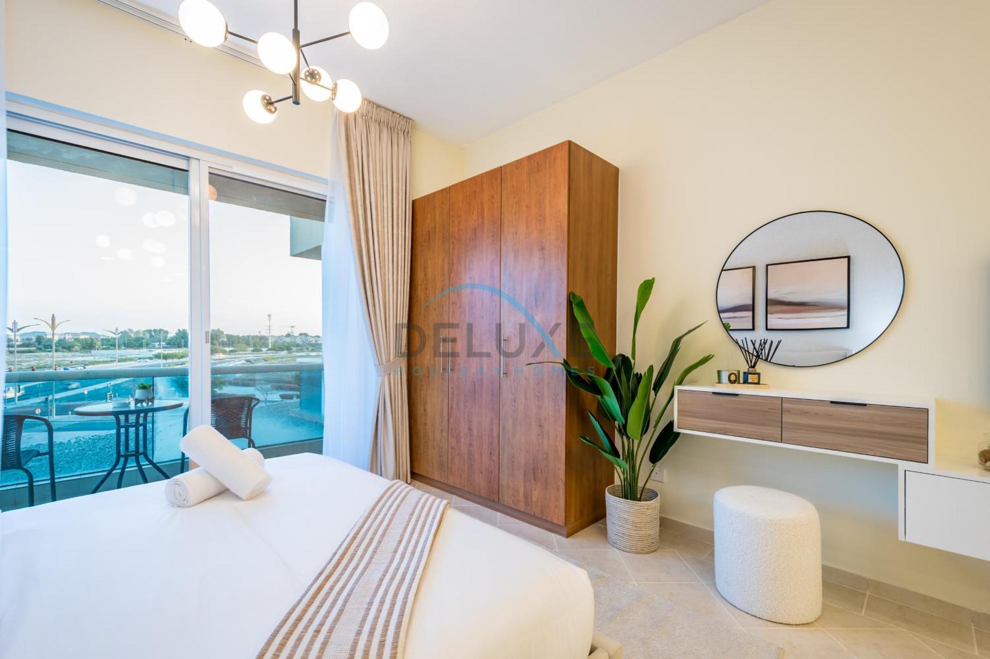 Chic In The Crescent A, Production By Deluxe Homes