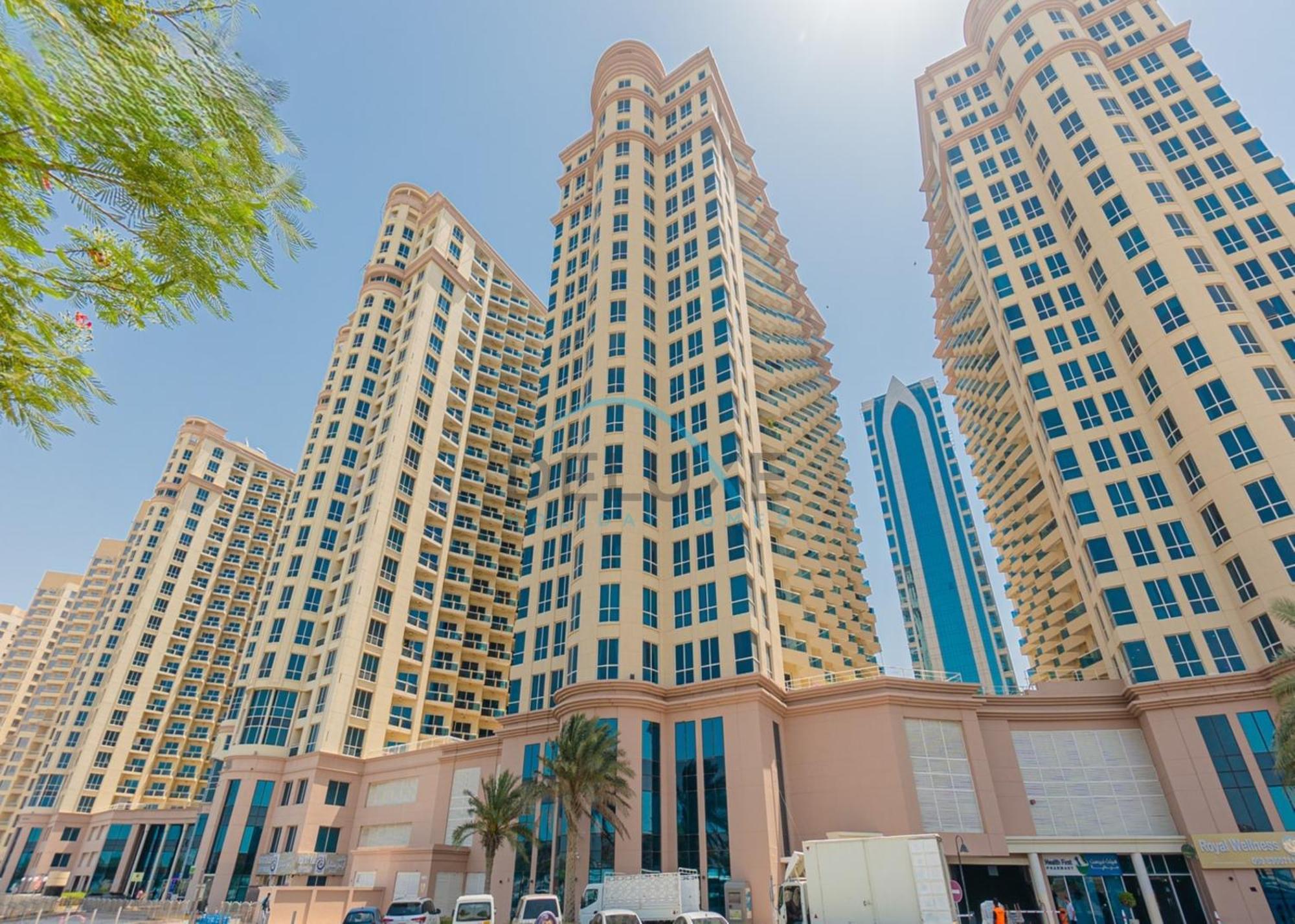 Chic In The Crescent A, Production By Deluxe Homes Apartment Dubai