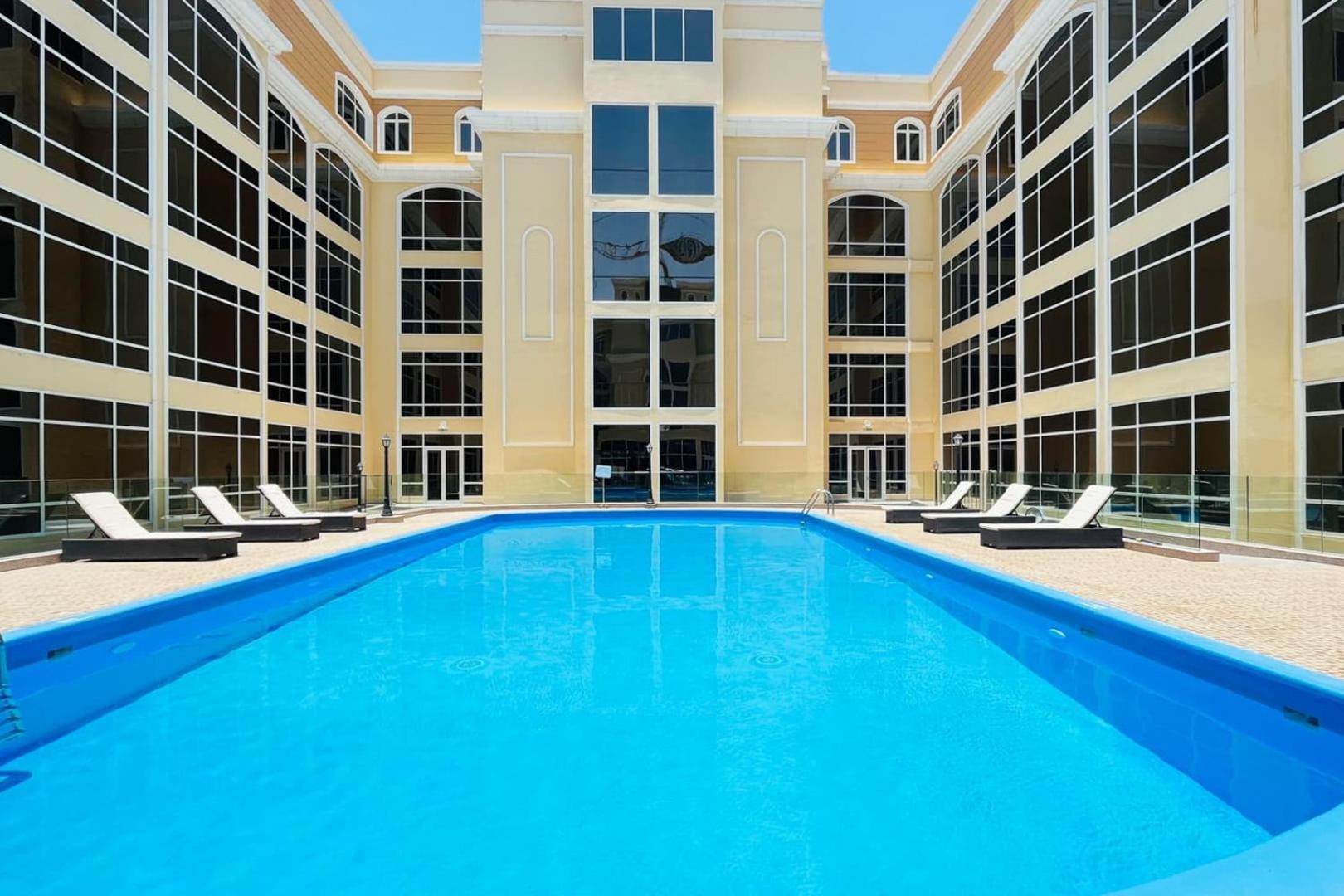 Spacious In Jvc By Livbnb Dubai