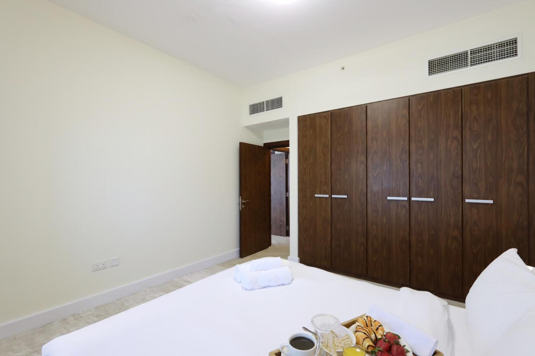 Apartment Livbnb - Burj Khalifa View 2br Spacious *