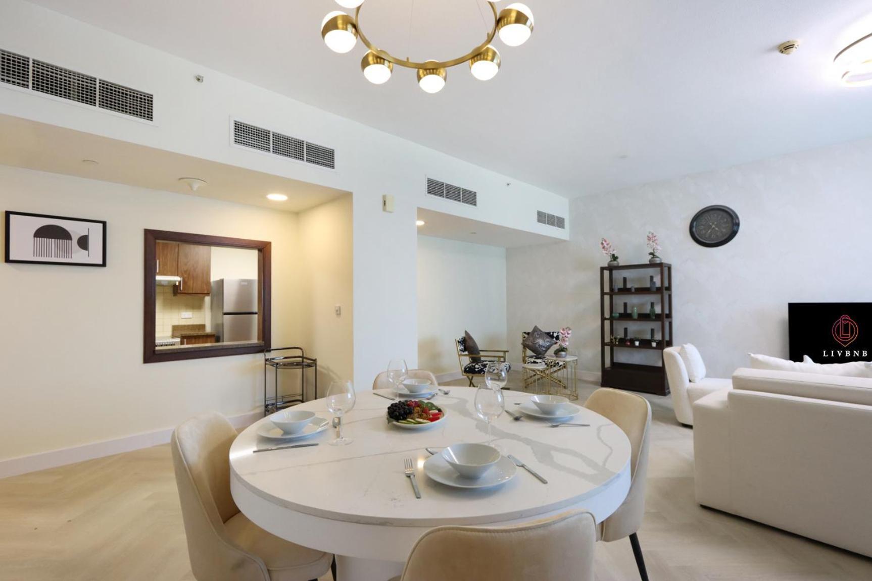 Apartment Livbnb - Burj Khalifa View 2br Spacious