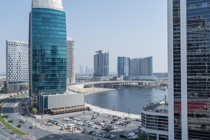 Apartment Vogue Mag318 Downtown Skyline View With Steps From Burj Khalifa And Mall Dubai