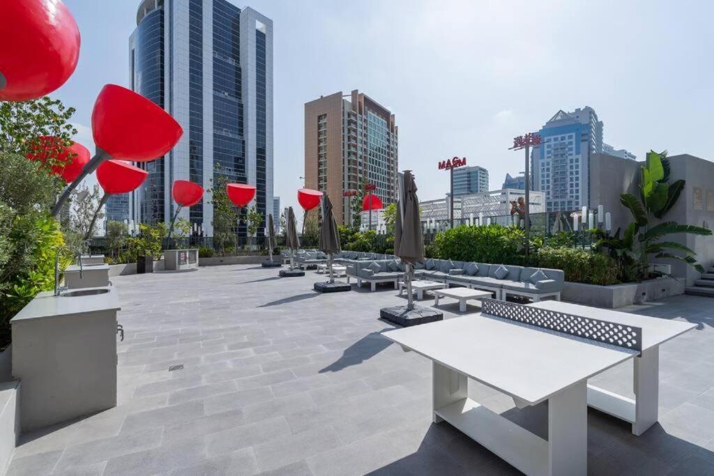 Vogue Mag318 Downtown Skyline View With Steps From Burj Khalifa And Mall Apartment *