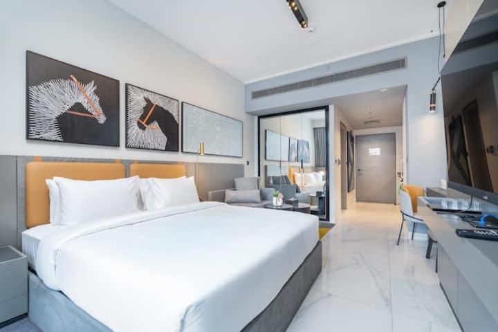 Apartment Vogue Mag318 Downtown Skyline View With Steps From Burj Khalifa And Mall Dubai