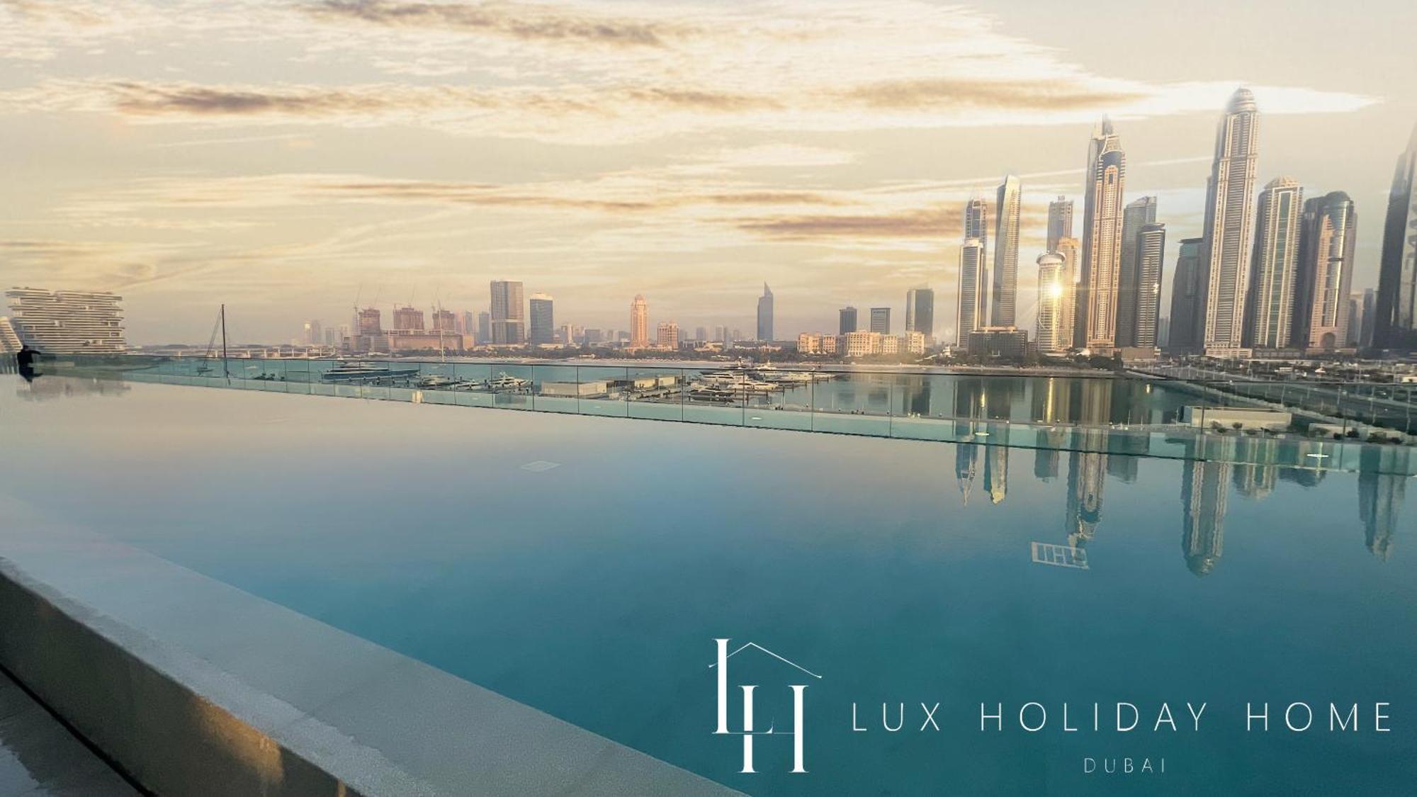 Lux The Ultimate Palm Sea Skyline Penthouse Apartment Dubai