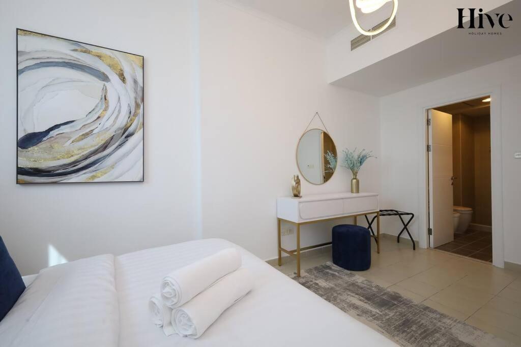 Luxury 2 Bedroom In Marina Apartment