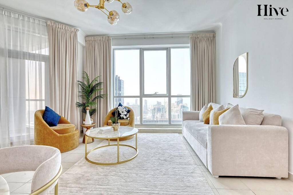 Luxury 2 Bedroom In Marina * Dubai