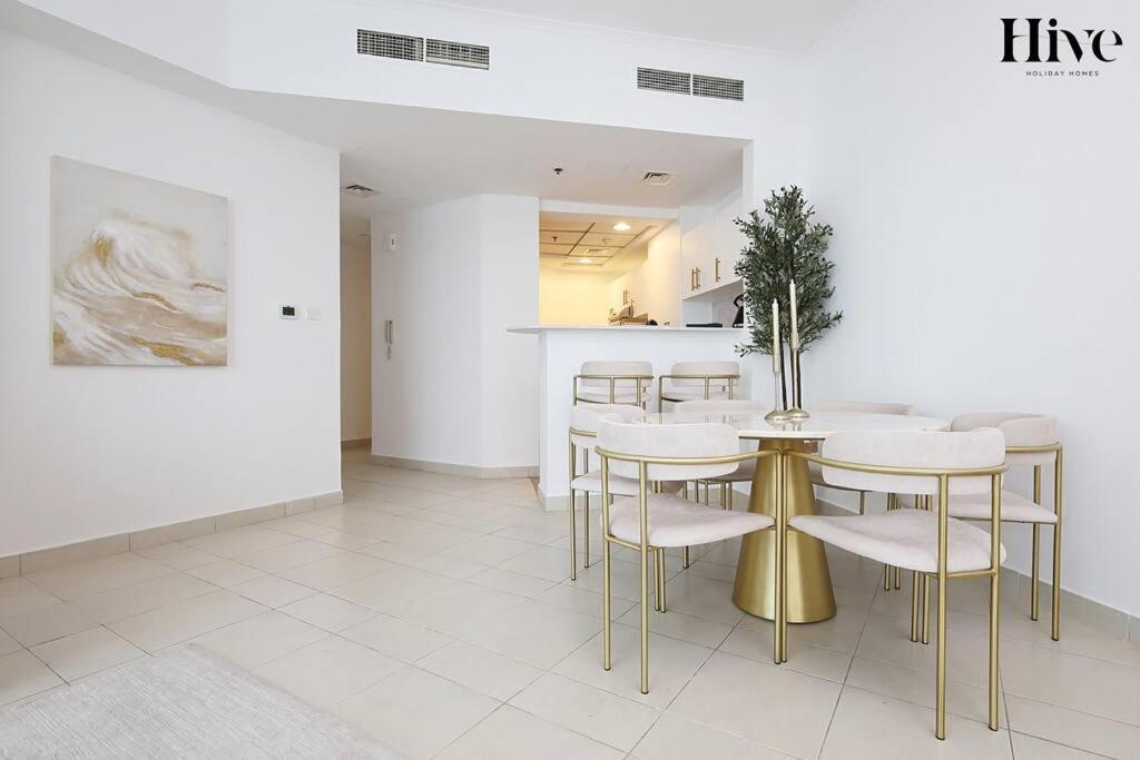 Luxury 2 Bedroom In Marina Apartment *