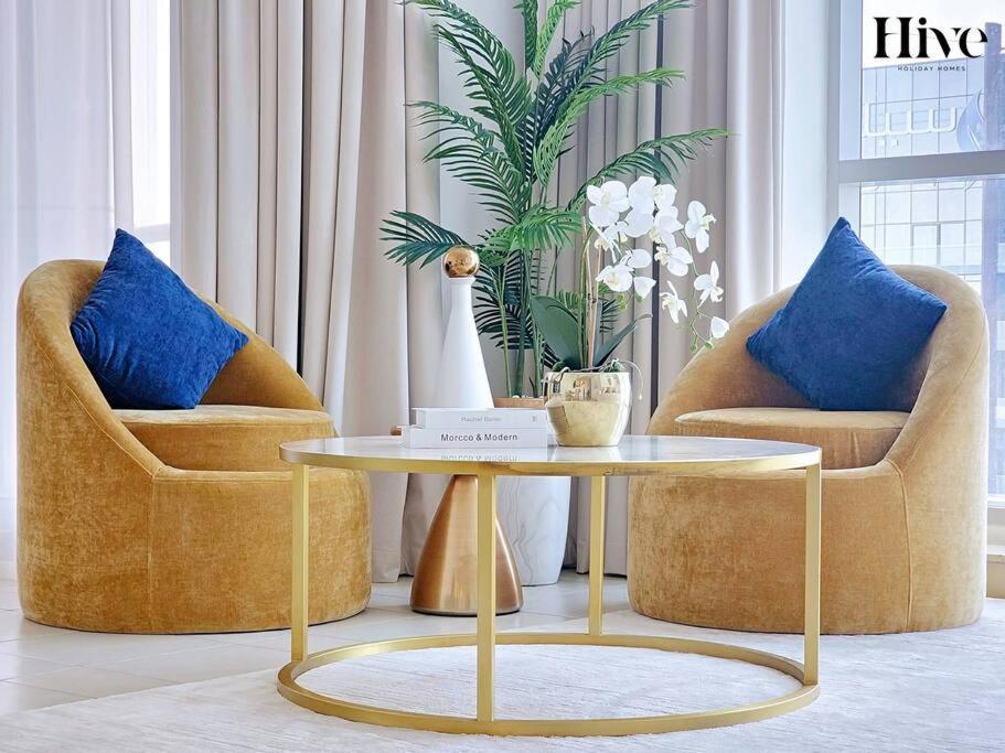 Luxury 2 Bedroom In Marina Apartment *