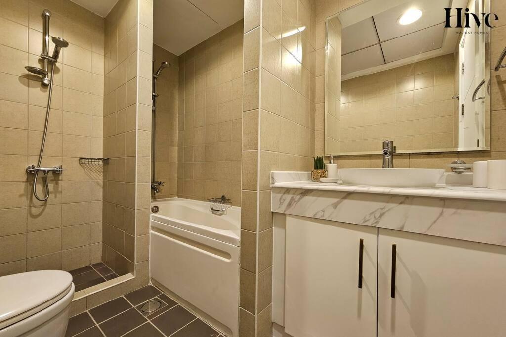 Luxury 2 Bedroom In Marina Apartment Dubai