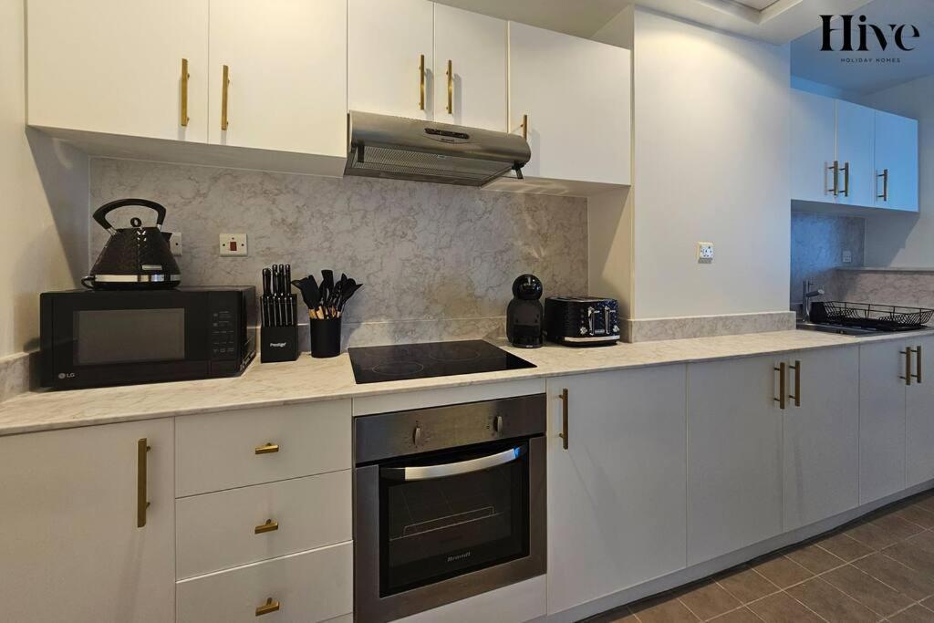 Apartment Luxury 2 Bedroom In Marina