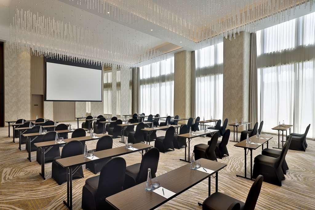 Embassy By Hilton Business Bay Dubai