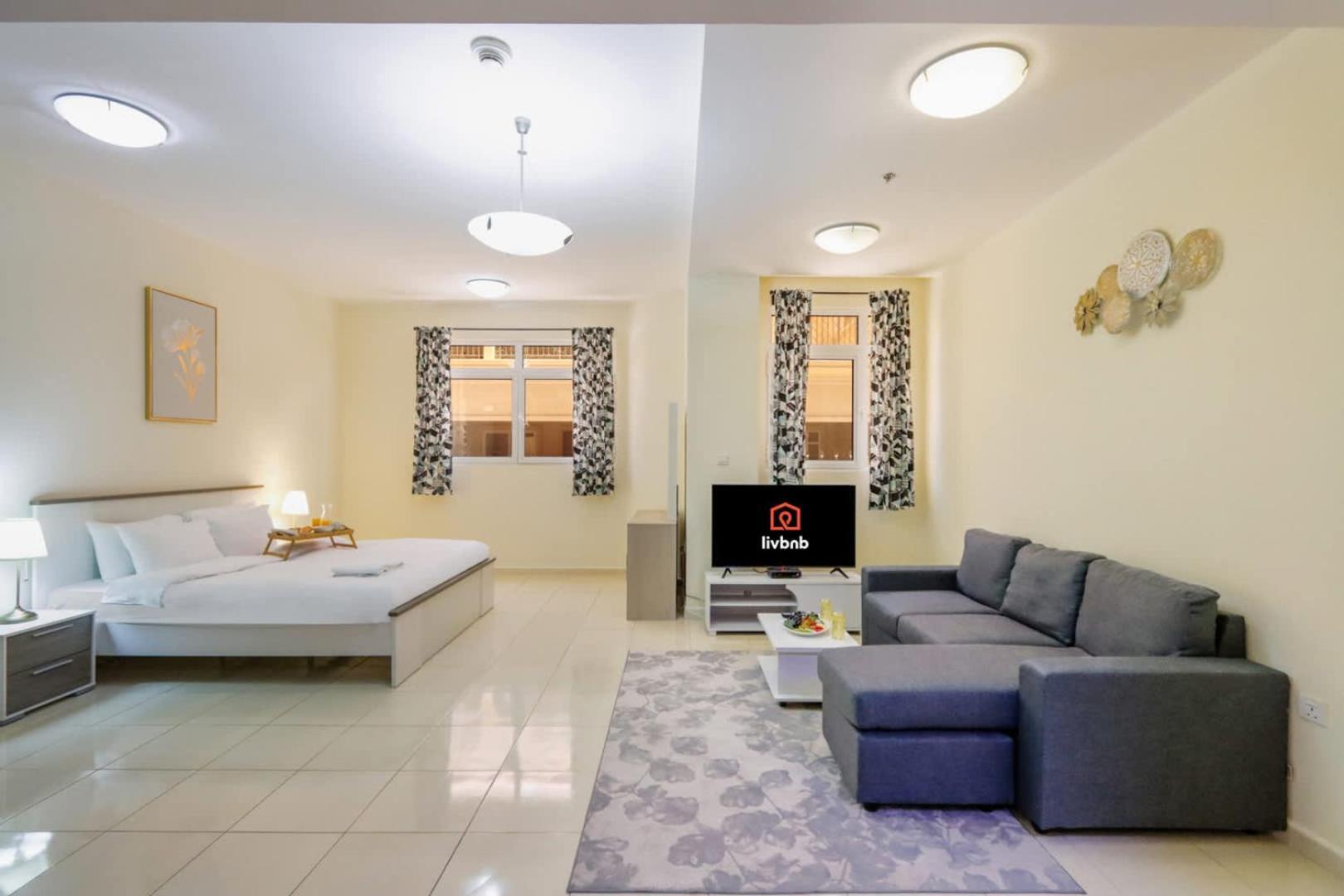 Spacious In Jvc By Livbnb Dubai