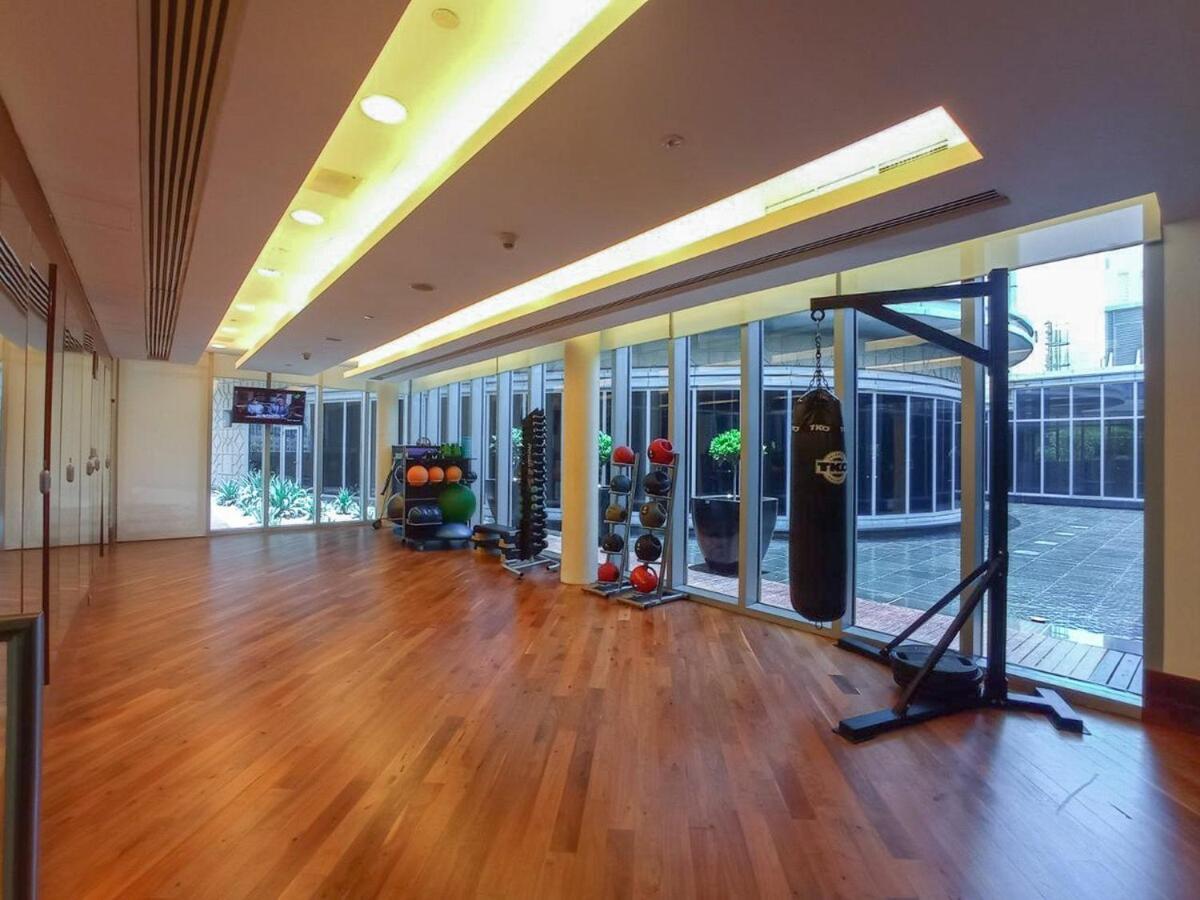 Elegant Studio For 2 At The Address Mall Dubai