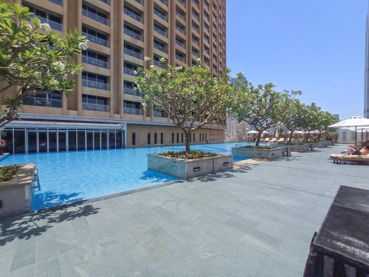 Elegant Studio For 2 At The Address Mall Apartment *