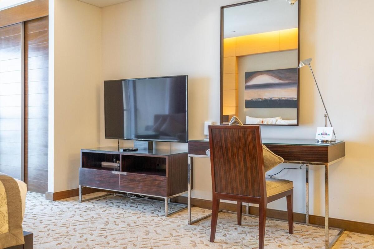 Elegant Studio For 2 At The Address Mall *