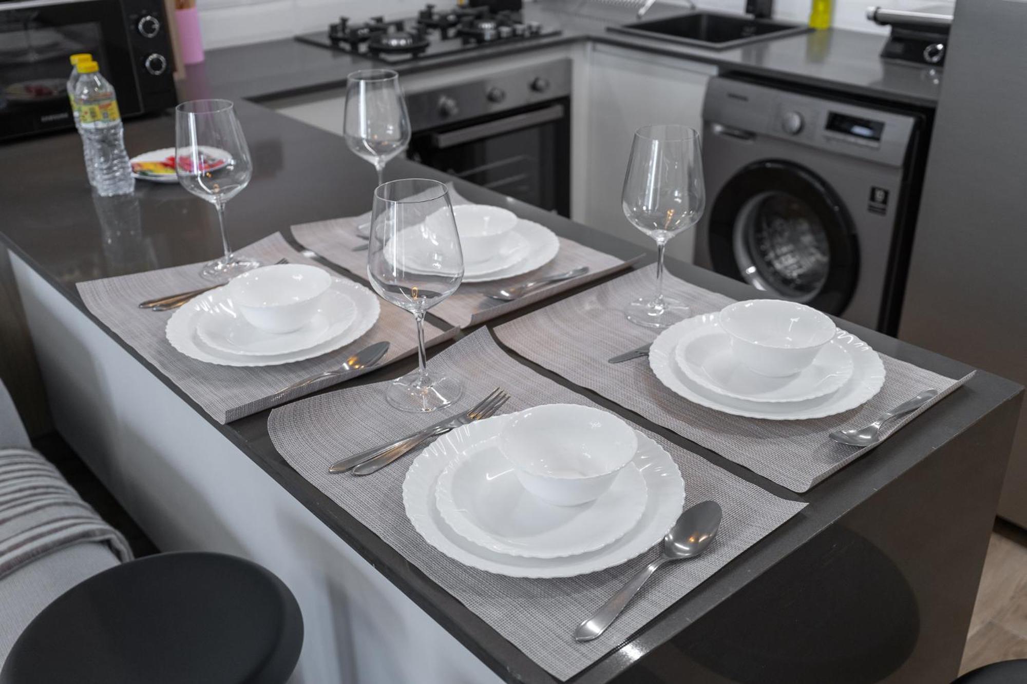 Apartment Peaceful Flat That Sleeps 2 In Jumeirah Village Circle