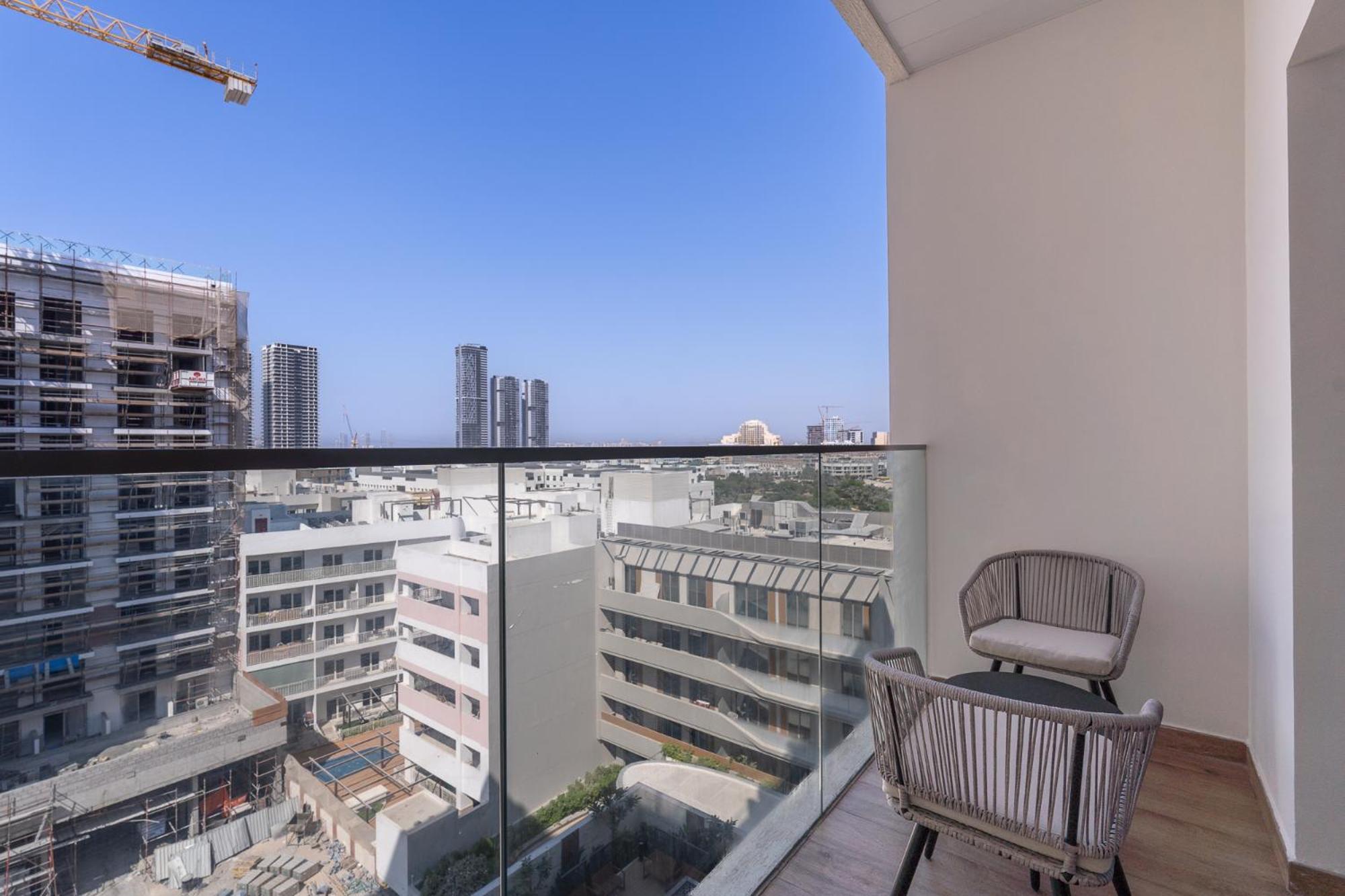 Apartment Peaceful Flat That Sleeps 2 In Jumeirah Village Circle Dubai