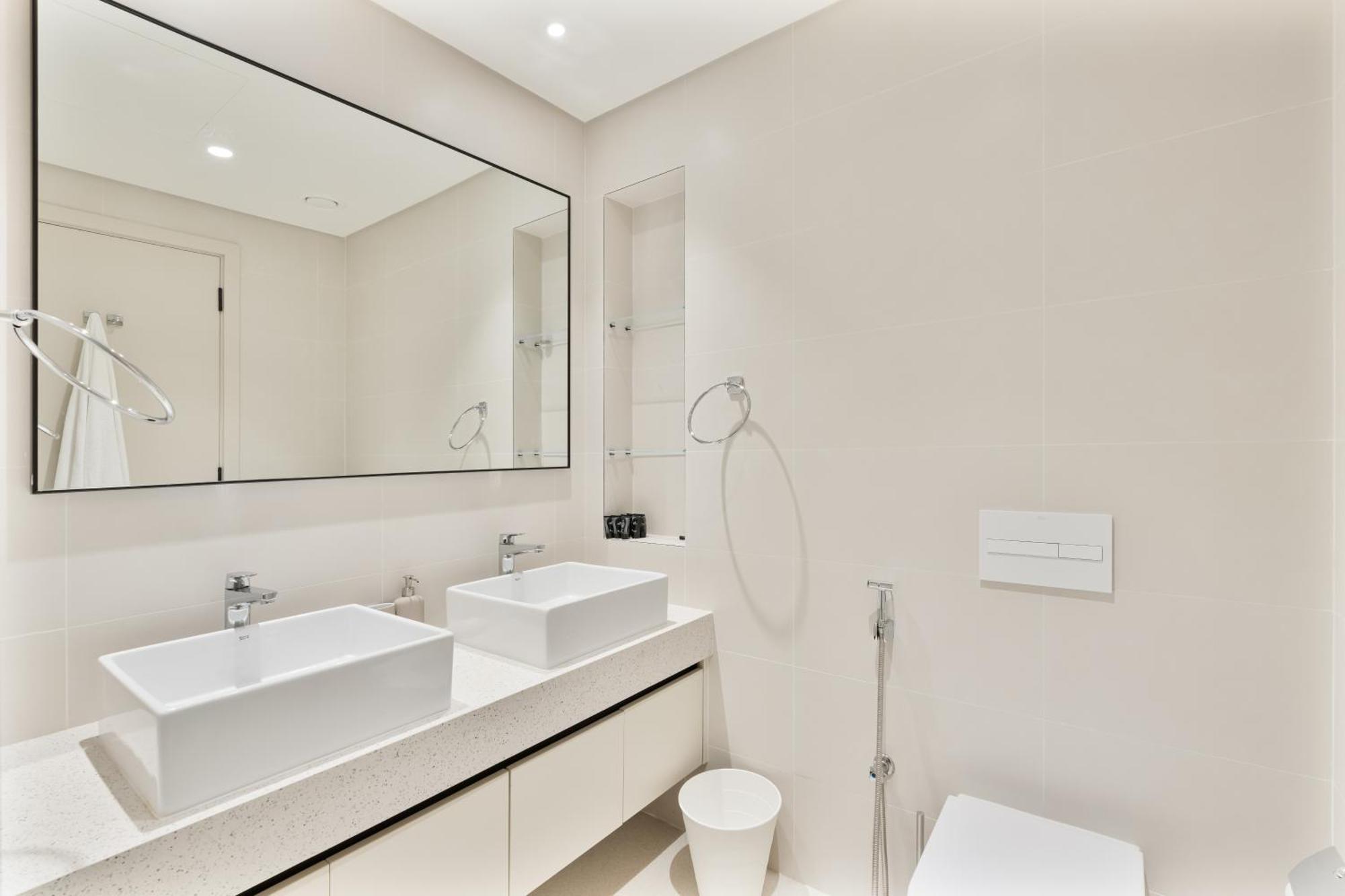Apartment Beachfront 2-bdr, High Floor, Sea And Palm View, Access