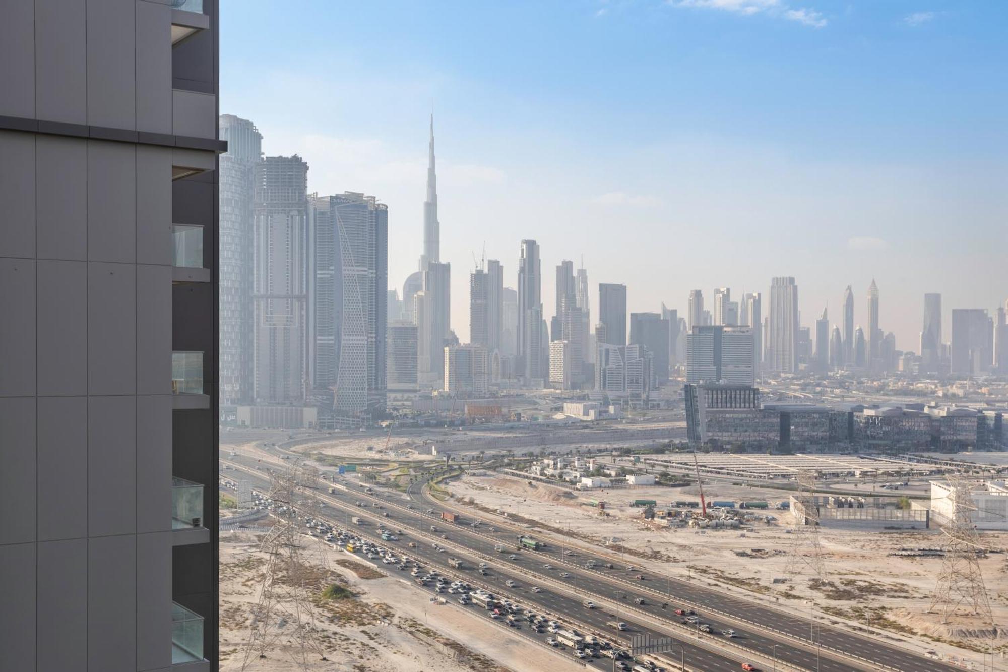 By Latinem Luxury 1br Cvr B2303 Near Burj Khalifa Apartment