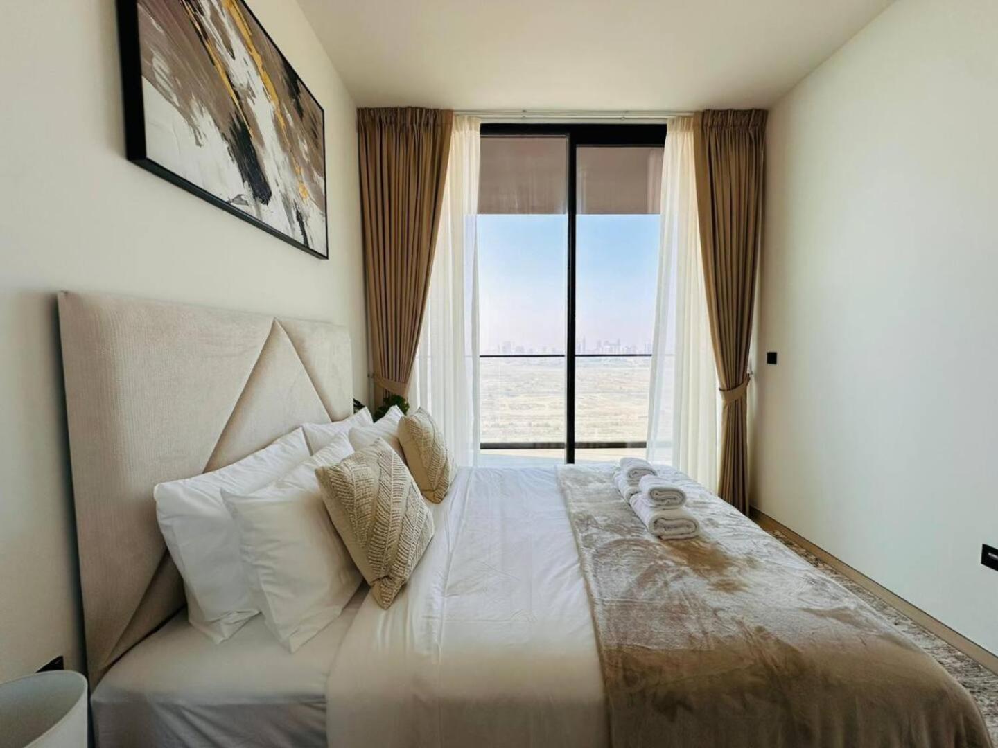 Stunning Brand New 1 Bedroom * Dubai
