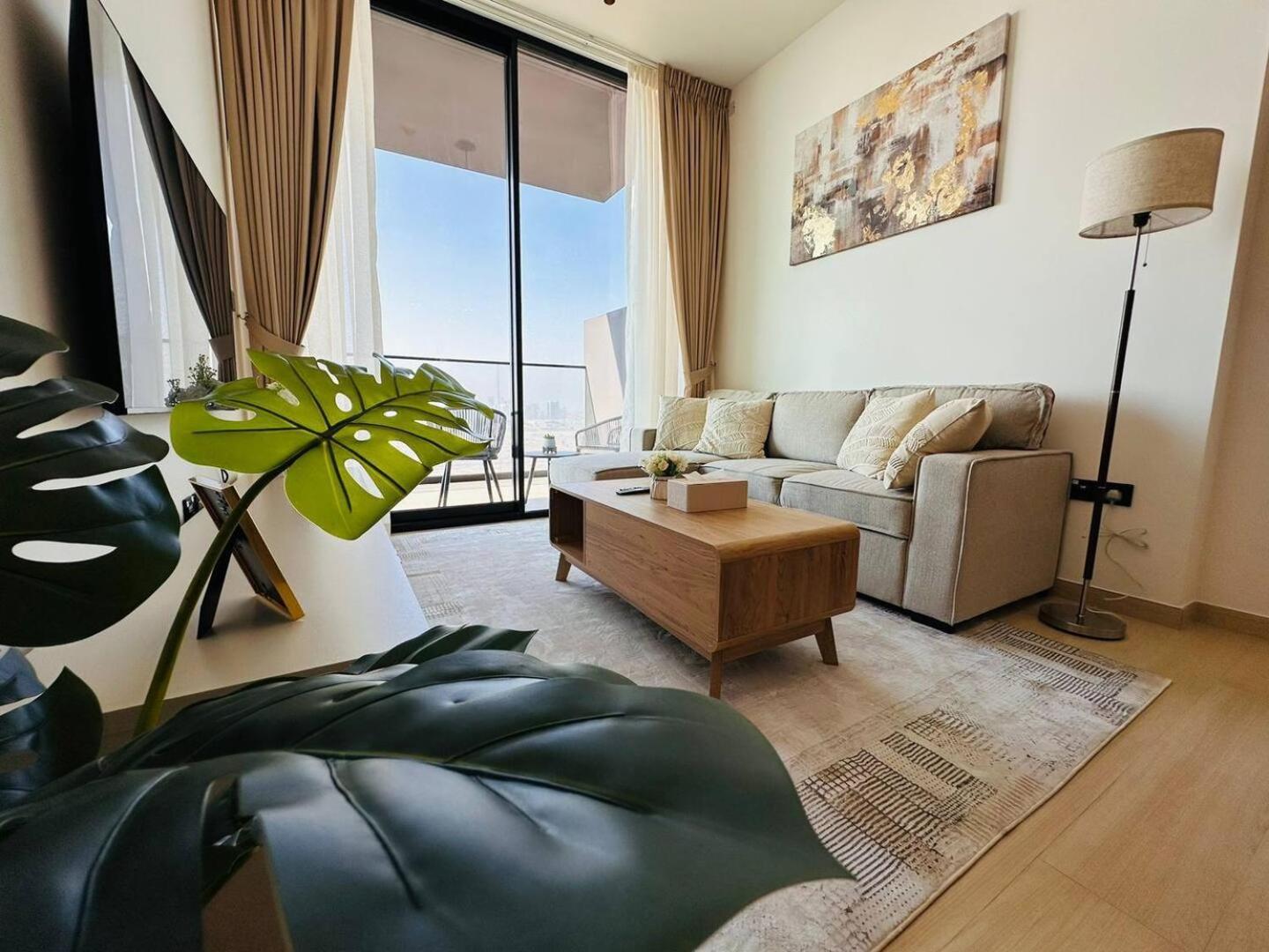 Stunning Brand New 1 Bedroom Apartment Dubai