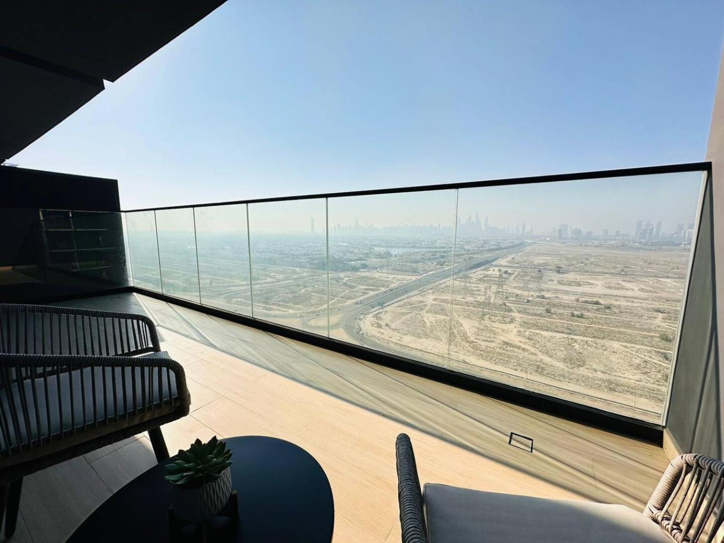 Stunning Brand New 1 Bedroom