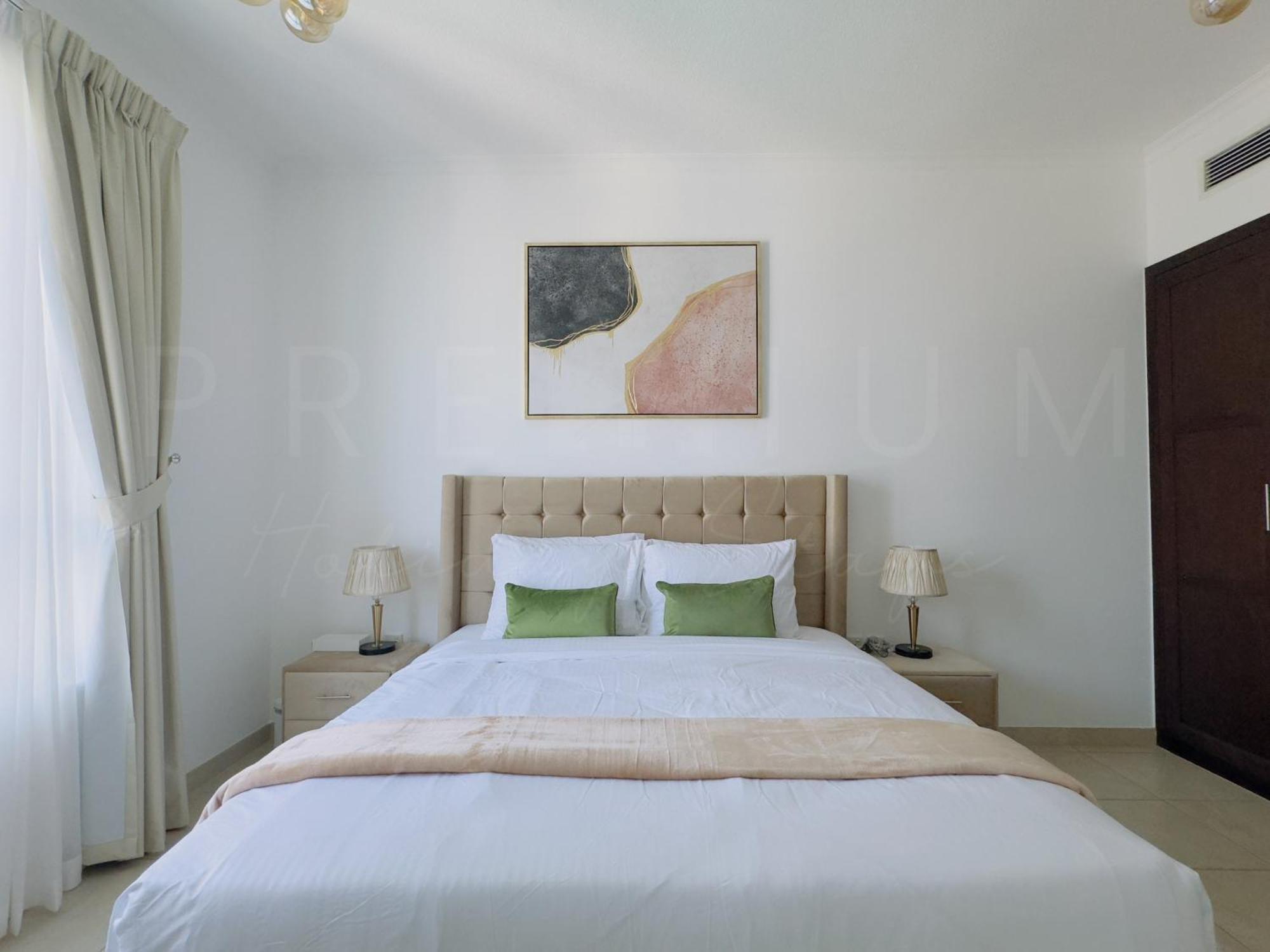 Luxury 2br-burj Khalifa View In The E2-2902 *