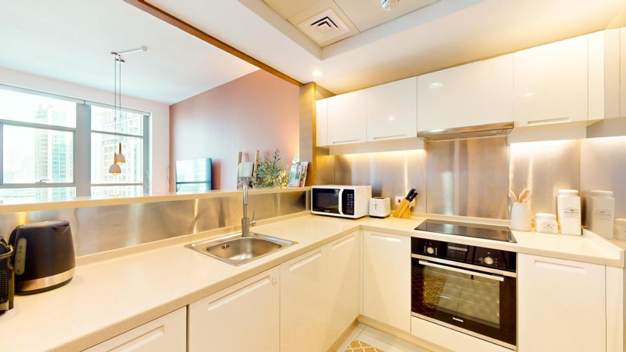 Apartment Claren Tower - Sophisticated One Bed With Fountain Views
