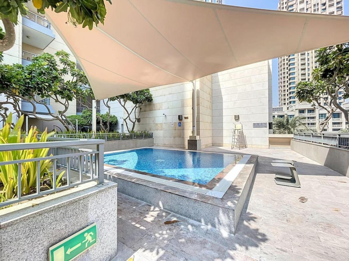 Claren Tower - Sophisticated One Bed With Fountain Views Apartment Dubai