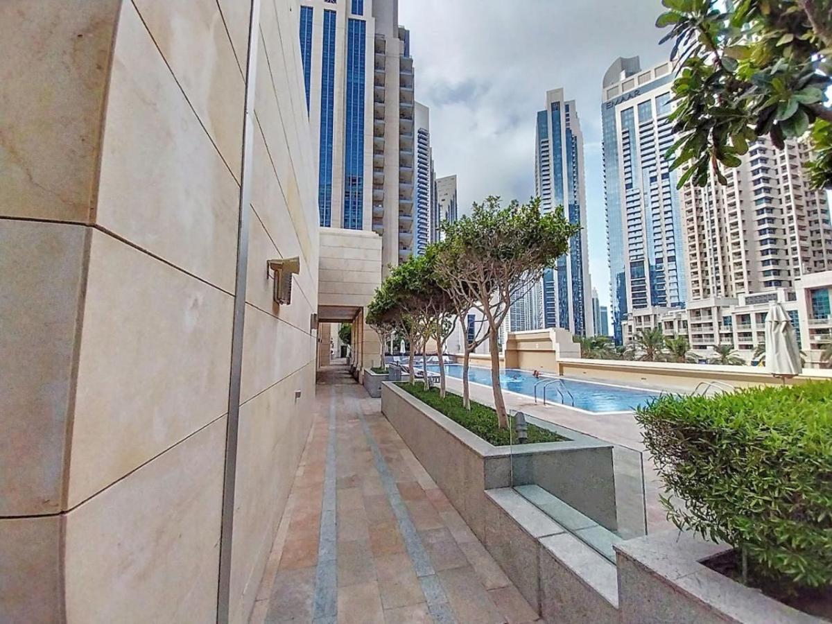 Apartment Claren Tower - Sophisticated One Bed With Fountain Views Dubai