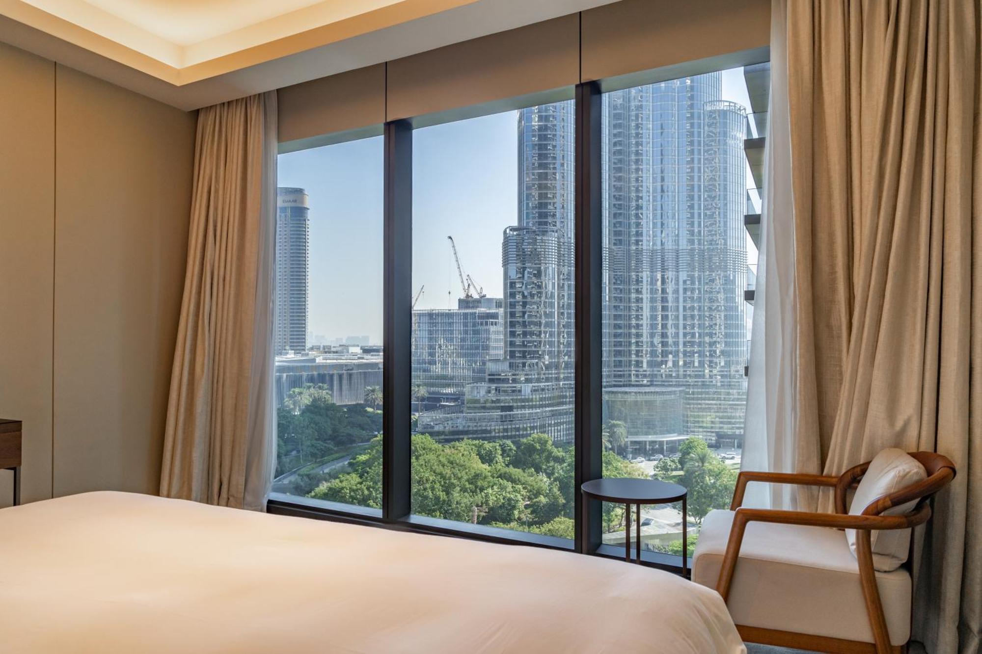 Opera 3br - 5 Mins To Mall With Burj View By Bms