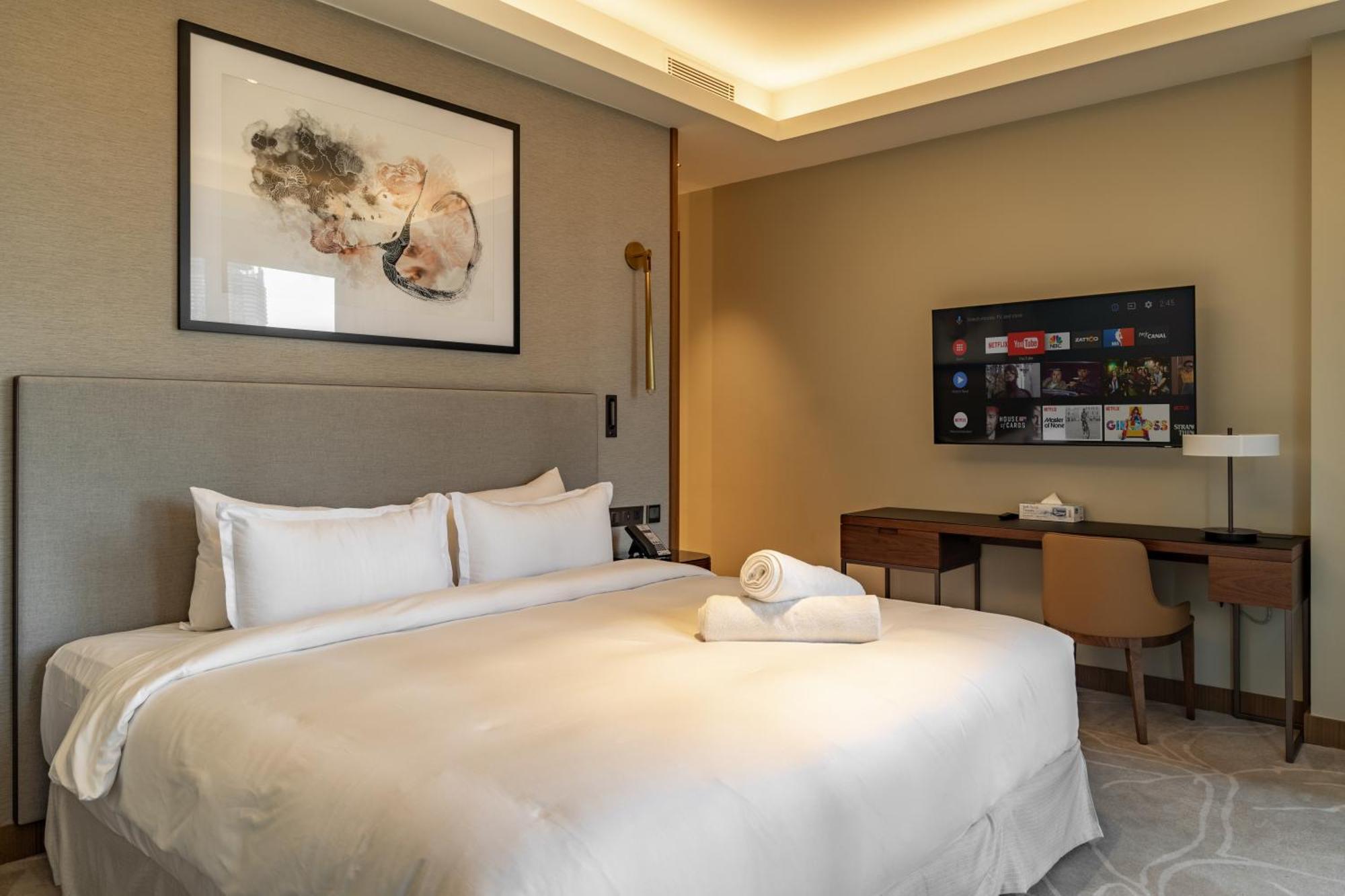 Opera 3br - 5 Mins To Mall With Burj View By Bms Apartment