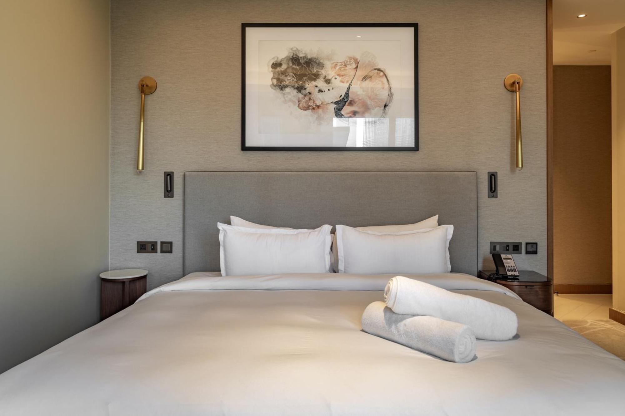 Opera 3br - 5 Mins To Mall With Burj View By Bms *