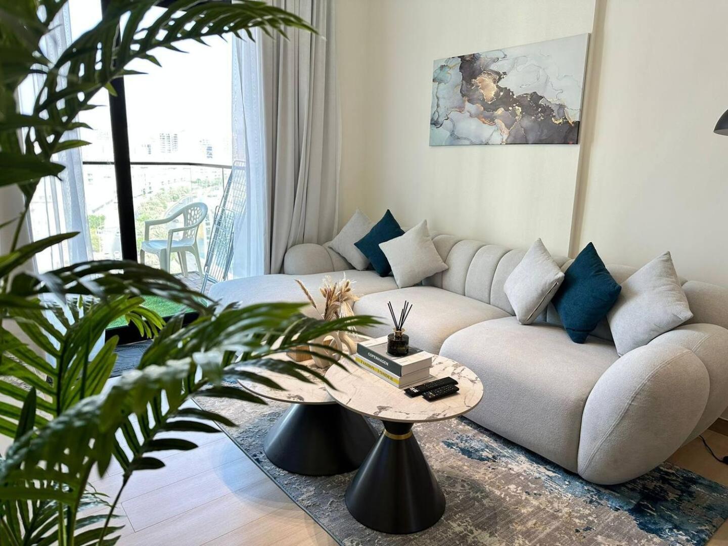 Apartment Fully Furnished 1 Bedroom With Balcony