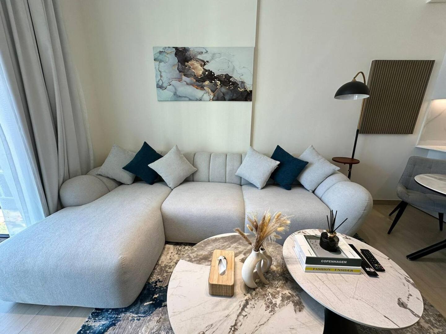 Apartment Fully Furnished 1 Bedroom With Balcony