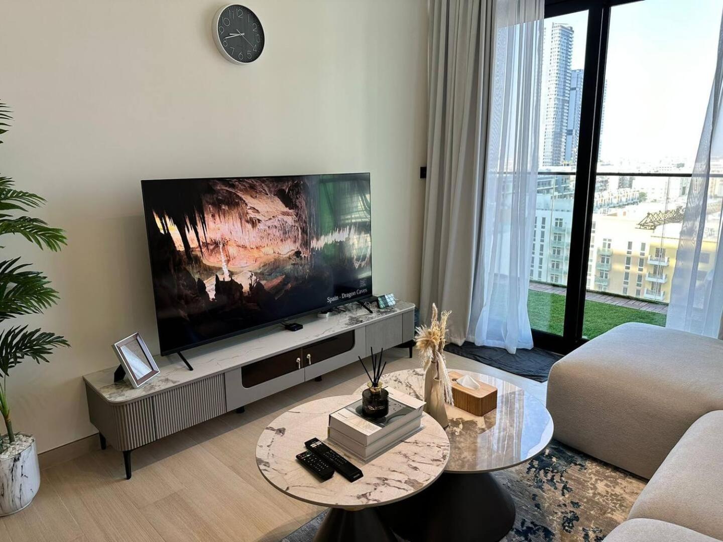 Apartment Fully Furnished 1 Bedroom With Balcony