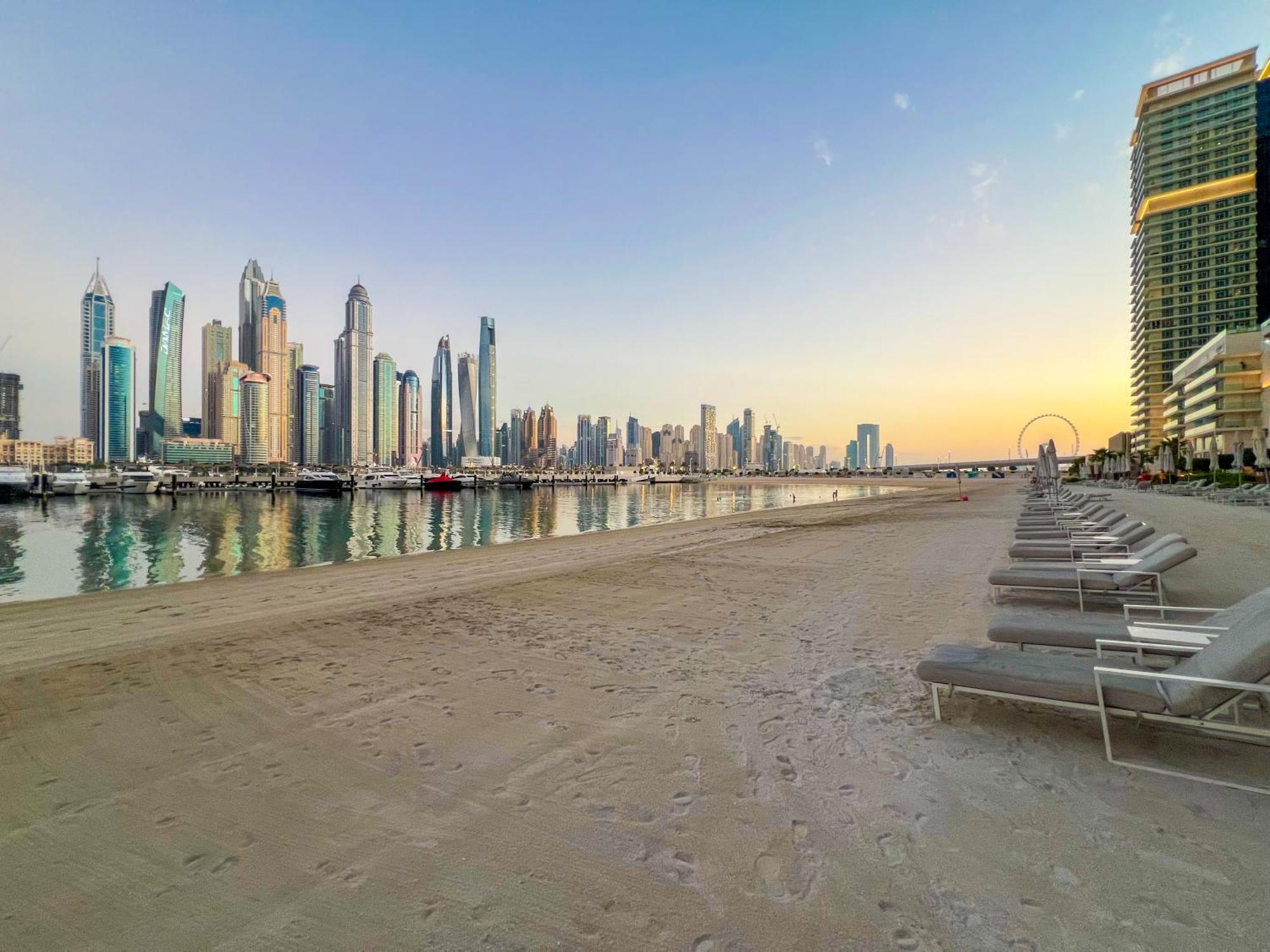 Private - 2 Bedroom Full Palm View Apartment *