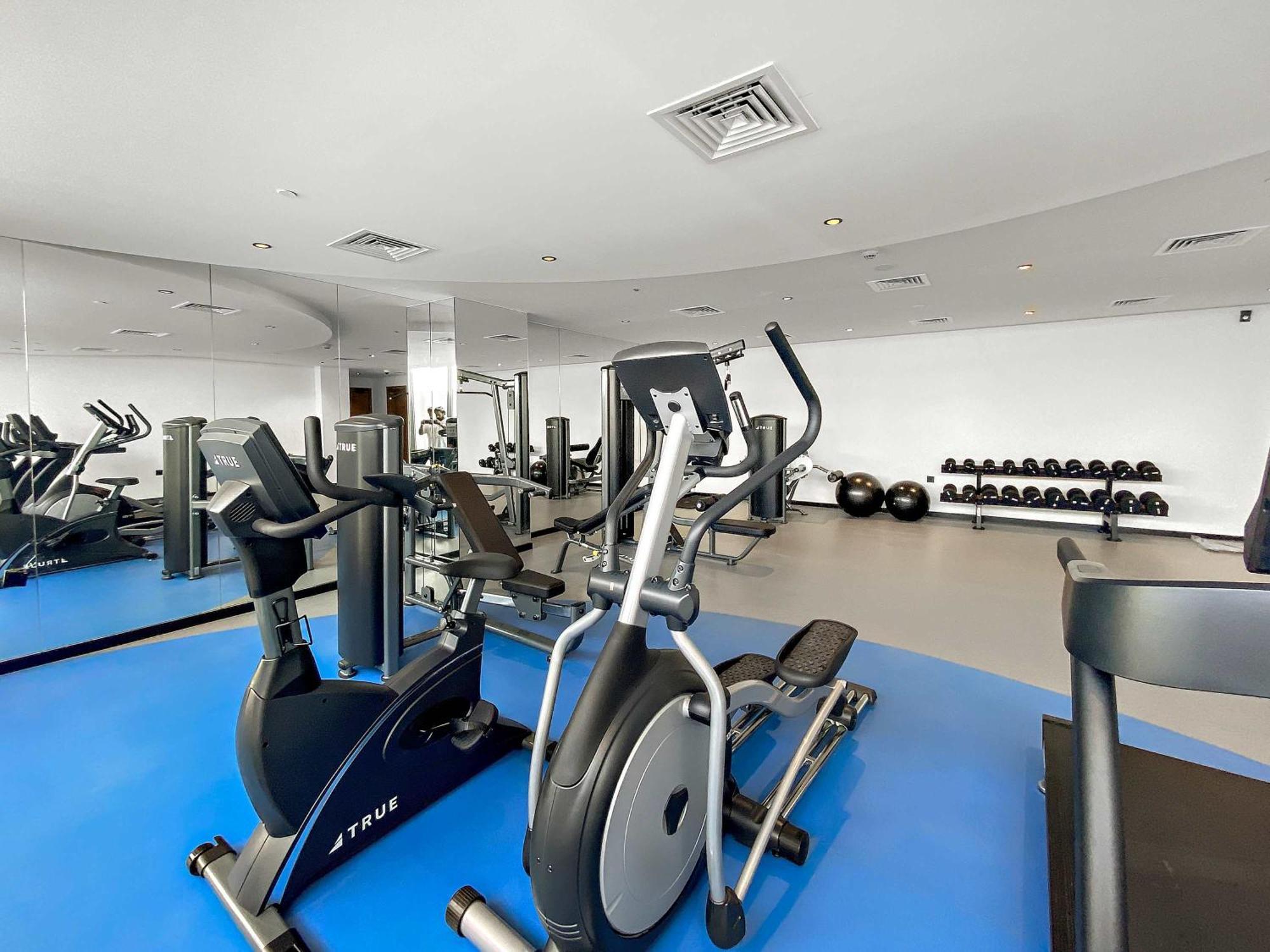 Apartment Charming In Arjan With Pool And Gym *