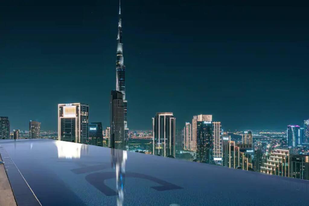 Apartment Highest Infinity Pool Burj Khalifa View Dubai