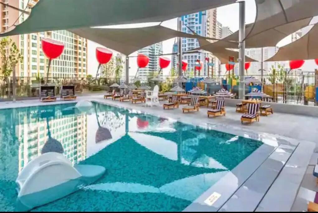 Offer 7 Min To Dxb Mall Downtown Apartment