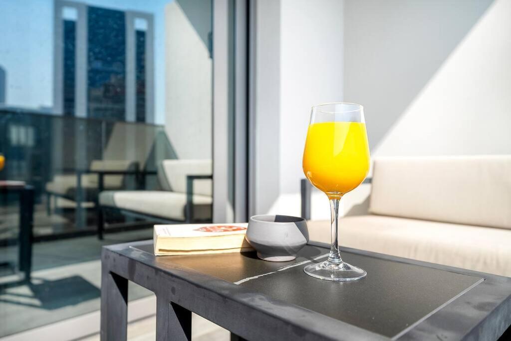 Apartment Offer 7 Min To Dxb Mall Downtown Dubai