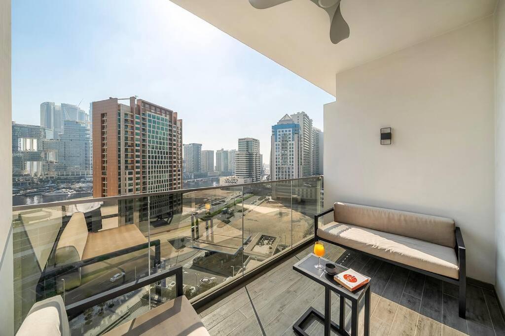 Apartment Offer 7 Min To Dxb Mall Downtown *