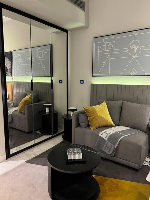 Offer 7 Min To Dxb Mall Downtown Apartment Dubai