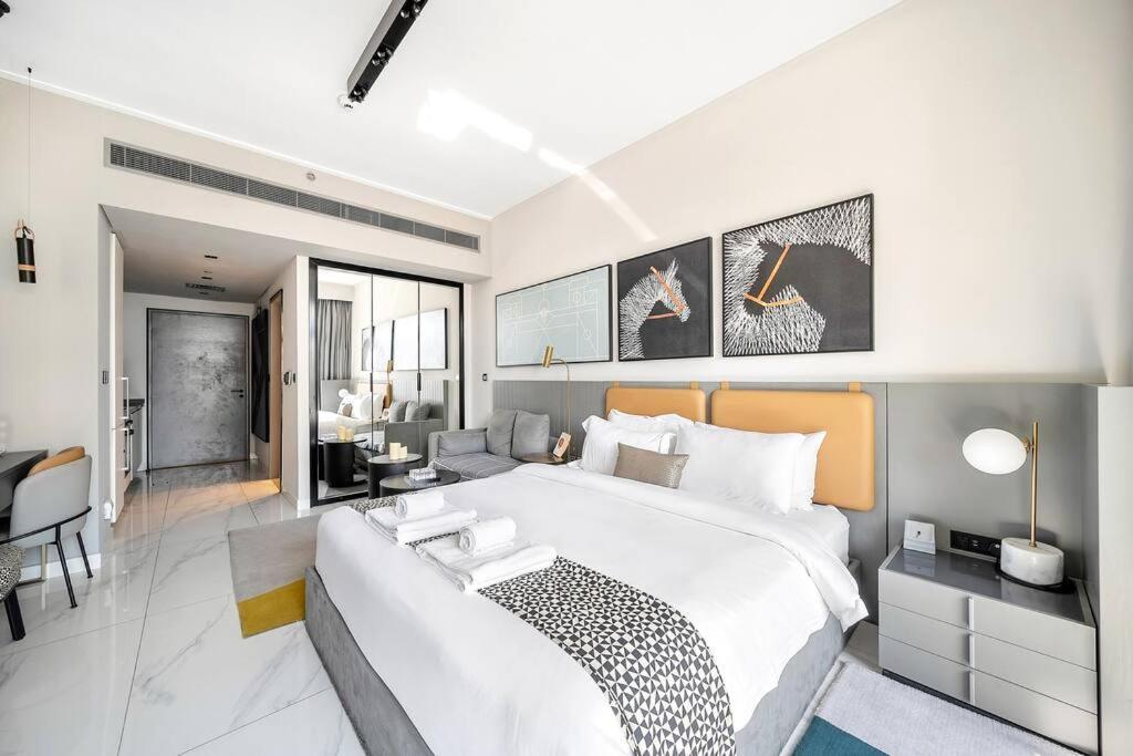 Offer 7 Min To Dxb Mall Downtown Apartment